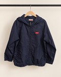 Cortaviento infantil Levi's azul marino; forro rojo | Talla 4–5 años (110)