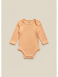 Body de manga larga para niña de Vamos Niños marca Lefties en color naranja suave, talla 18 meses