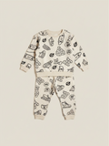 Conjunto de niño Vamos Niños Lefties beige con estampado de skate en polerón y pantalón de algodón
