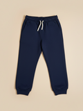 Pantalón de buzo unisex Vamos Niños marca Lefties en color azul marino con cintura elástica y cordón ajustable