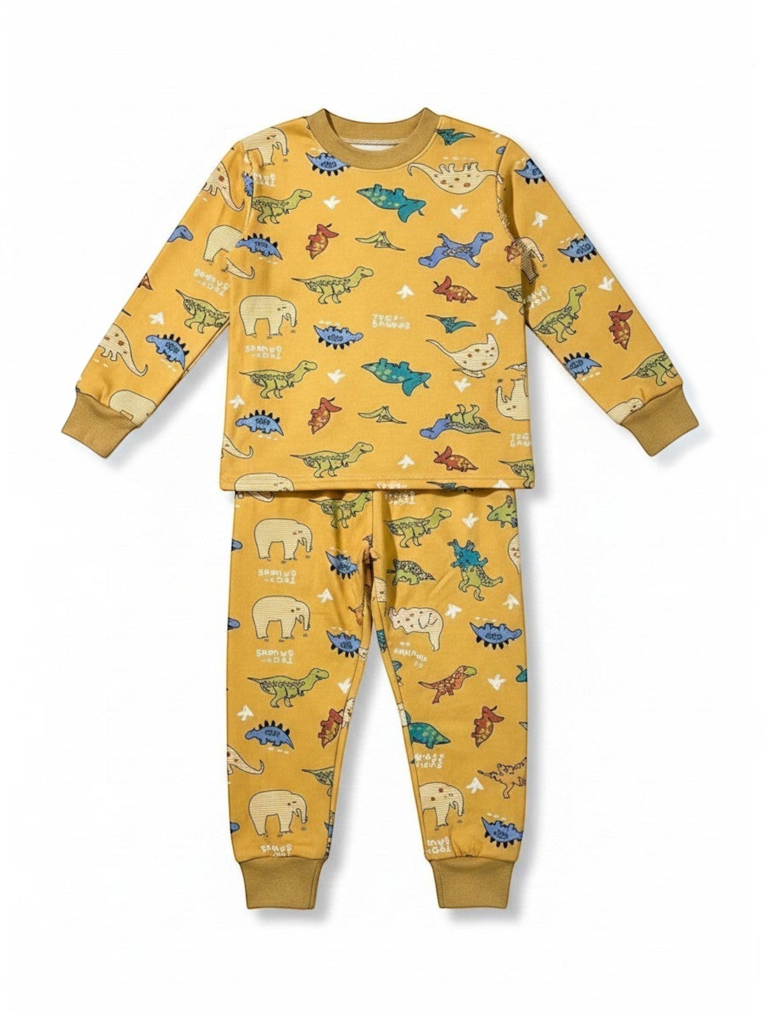 Conjunto de pijama Vamos Niños color mostaza con estampado de dinosaurios, manga larga y puños elásticos suaves.