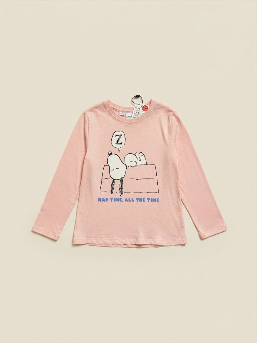 Polera de niña Vamos Niños Lefties rosada con estampado de Snoopy durmiendo y texto Nap Time All The Time